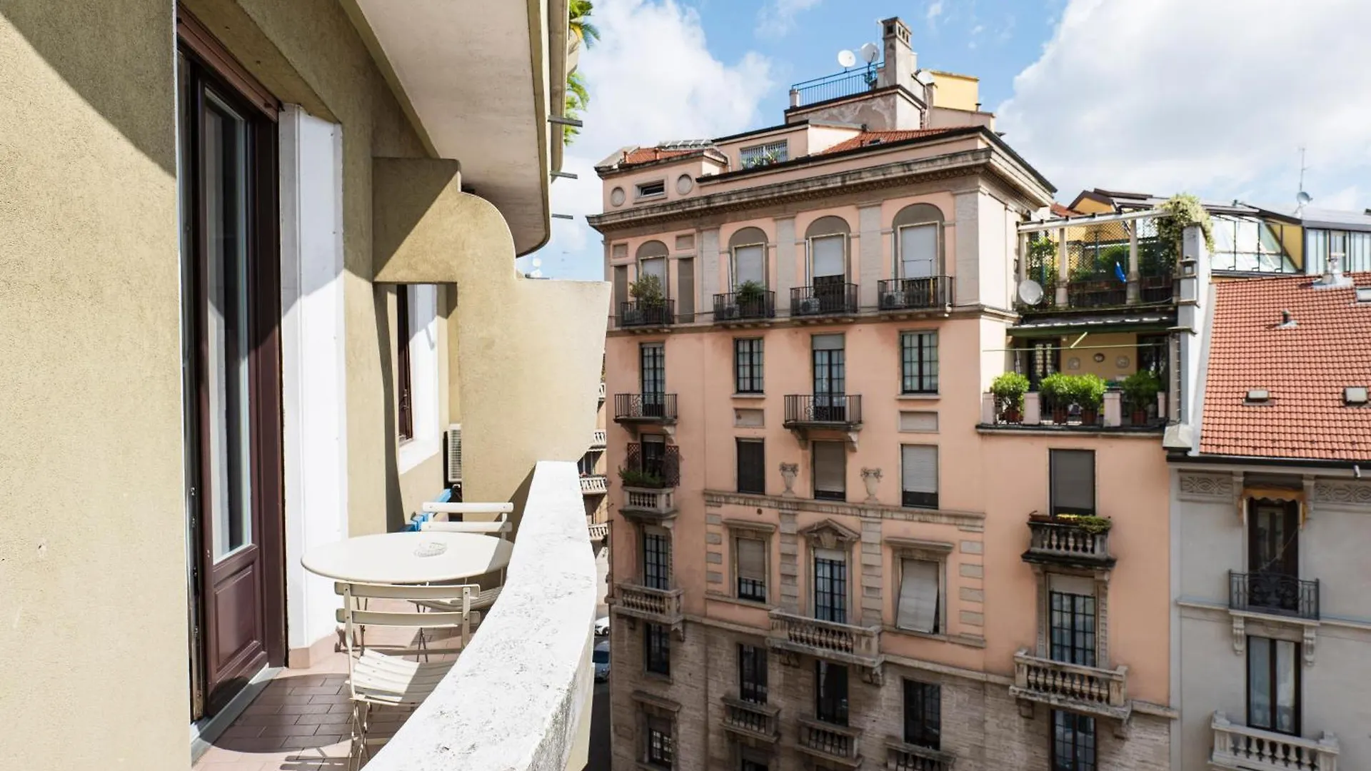 Appartamento Bright House City Center On Subway Lines 1,2 &3 Milano Italia